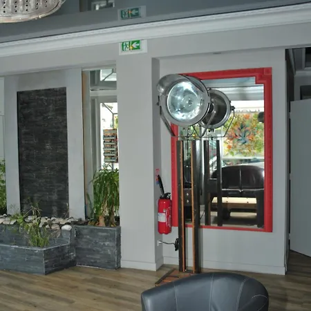 Cit'Hotel Europeen Ангулем