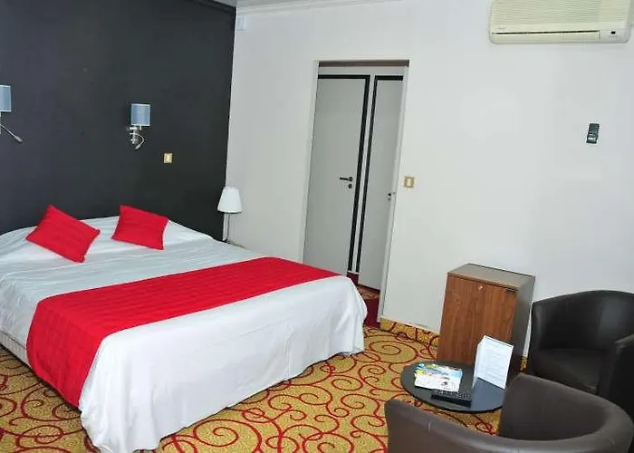 Hotel Cit'hotel Europeen 3*